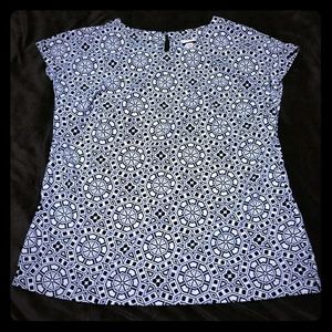 Black and white wide sleeveless blouse